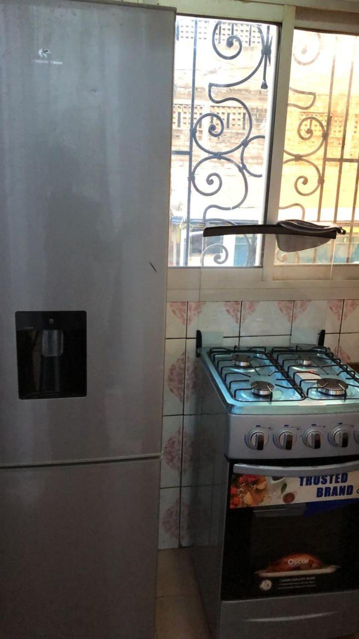 Studio Meublee 1 Chambre Etoug Ebe Yaounde Bagian luar foto